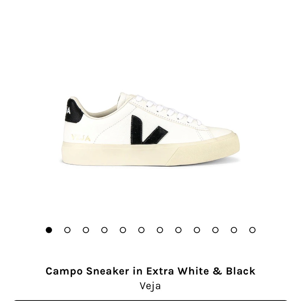 WORN OUT Veja Sneakers